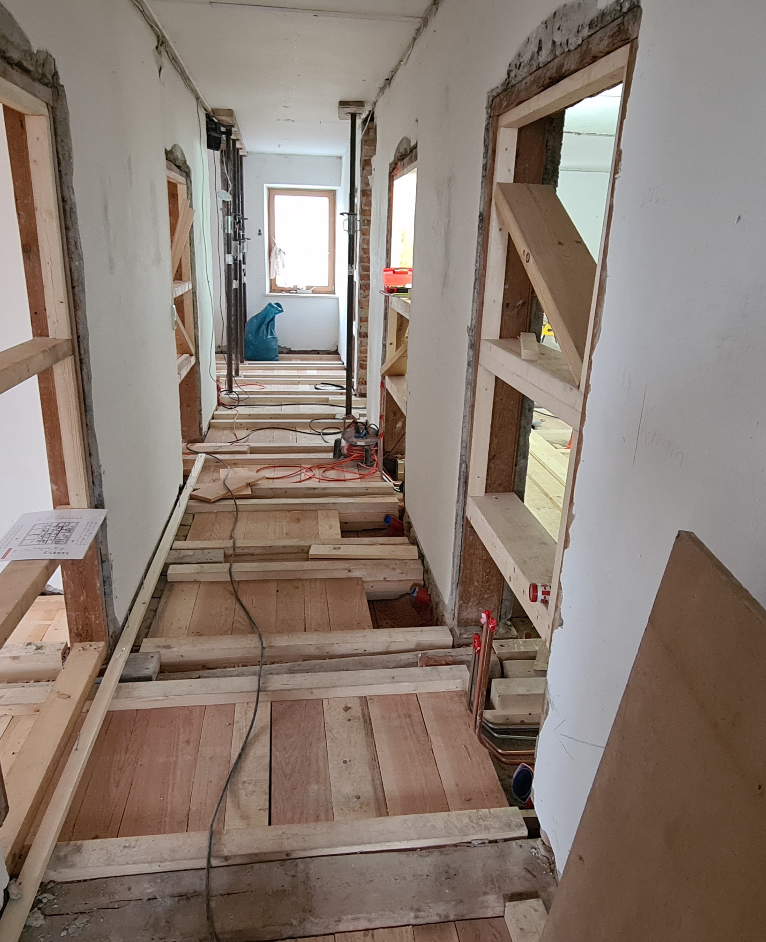 Eine unserer Baustellen im Rohzustand